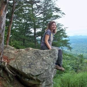 Meet your Posher, Dina